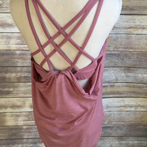 NWT LULULEMON FREE TO BE SERENE 2 IN 1 TANK - - 10 - Picture 2 of 7